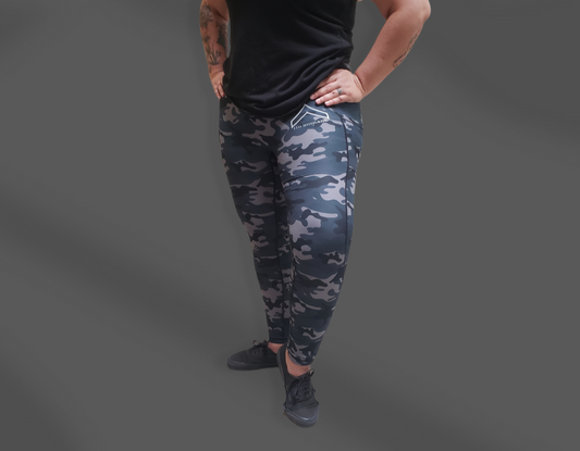 WOMEN'S BLACK CAMO LEGGINGS