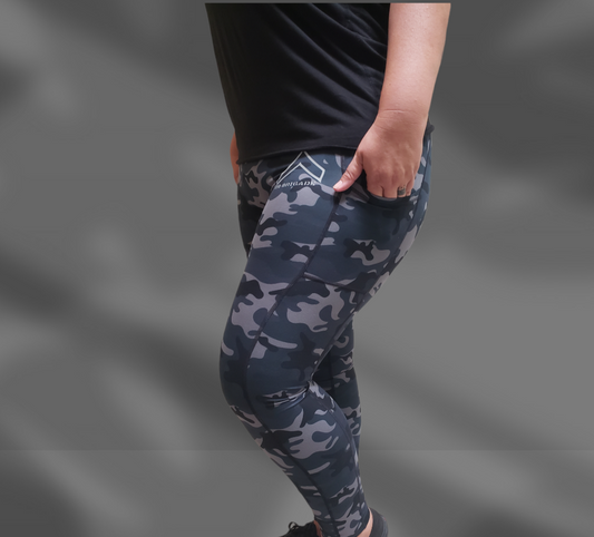 WOMEN'S BLACK CAMO LEGGINGS